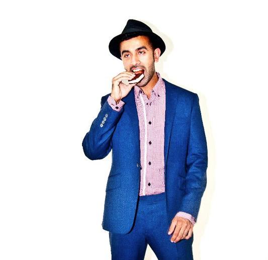 Alexa Chung Falls Texas New Madewell Film (VIDEO)