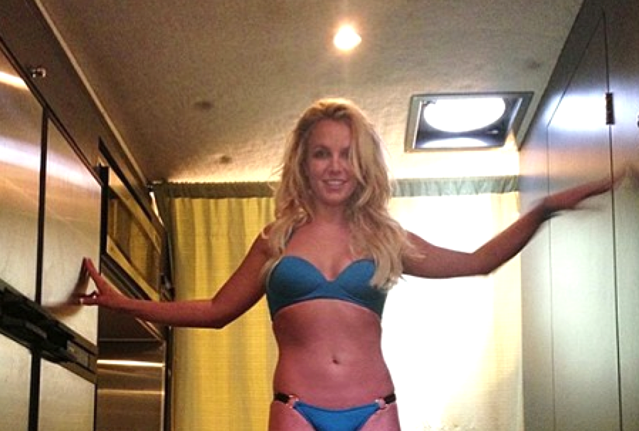 Did Justin Timberlake, Christina Aguilera Ever Date? Britney Spears Book Claims