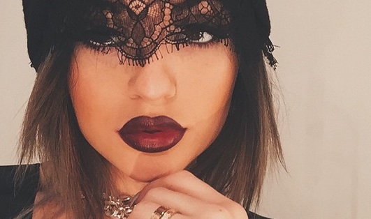 kylie-jenner-lips-instagram