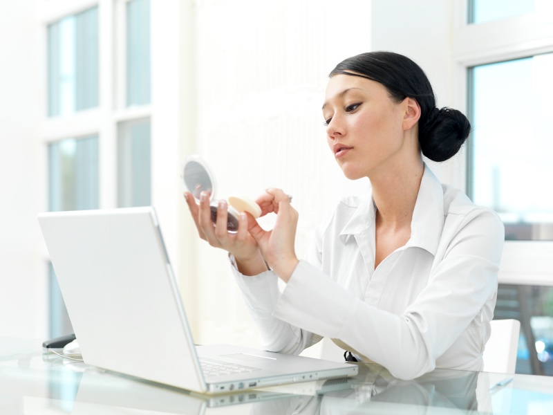 Jennifer Aniston Basically Admits Injectables