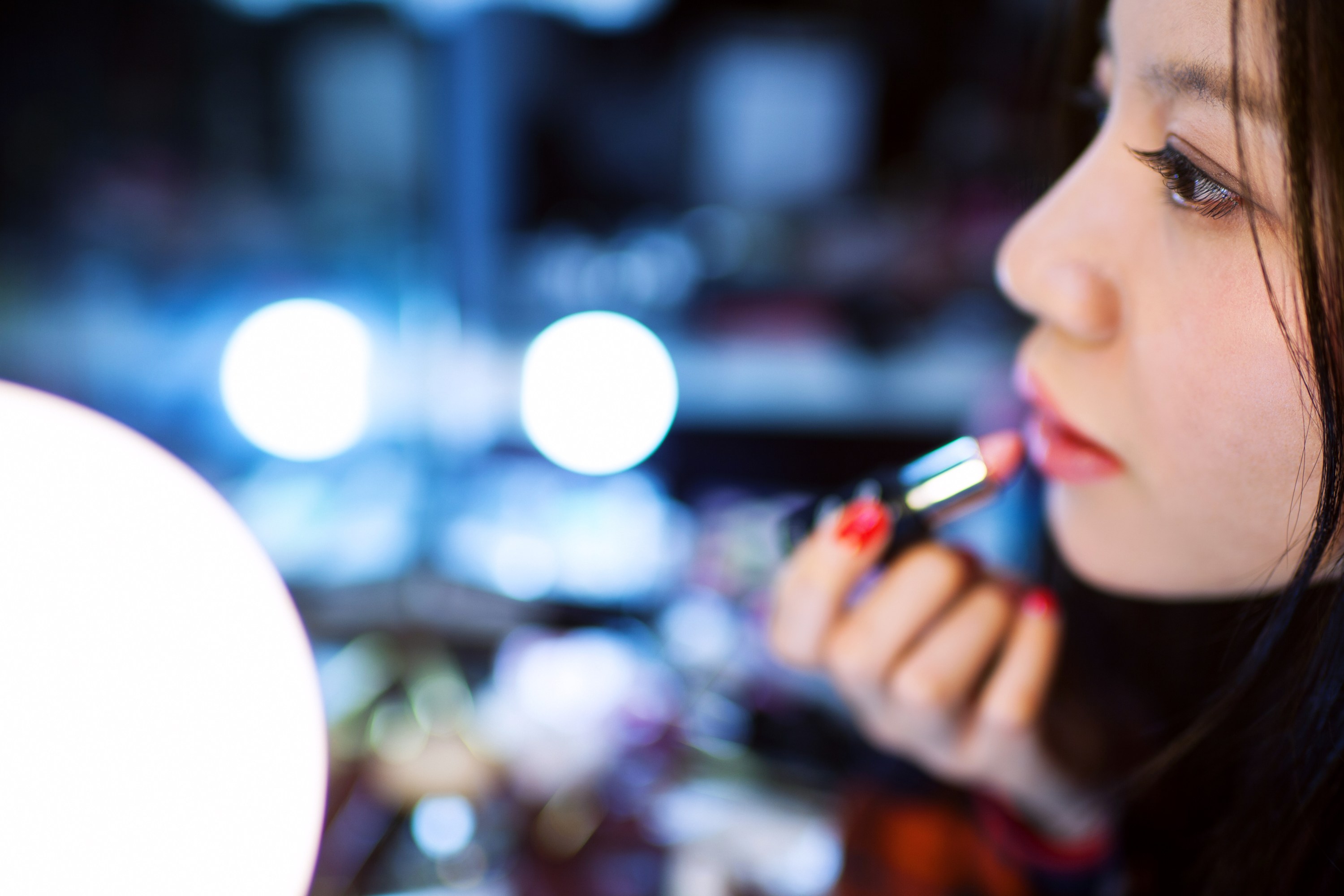 15 Things Men Will Never Understand About Hair and Makeup