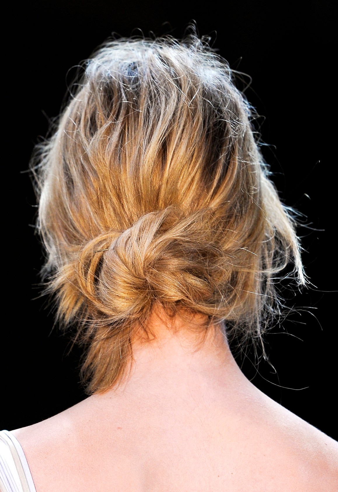 Messy Bun How To: Getting the Look Just Right