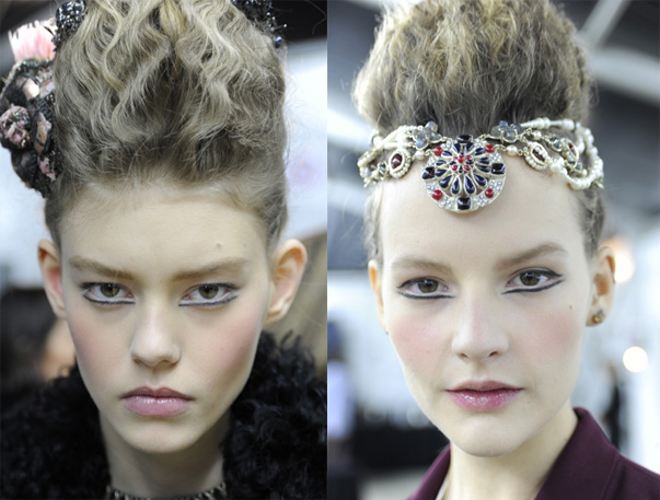 How Pull Off Bold Lip Your Holiday Party