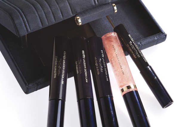 News: Hillary Clinton (Surprisingly) Talks Beauty