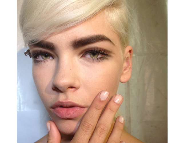 The Right Way to Cover Up Dark Circles