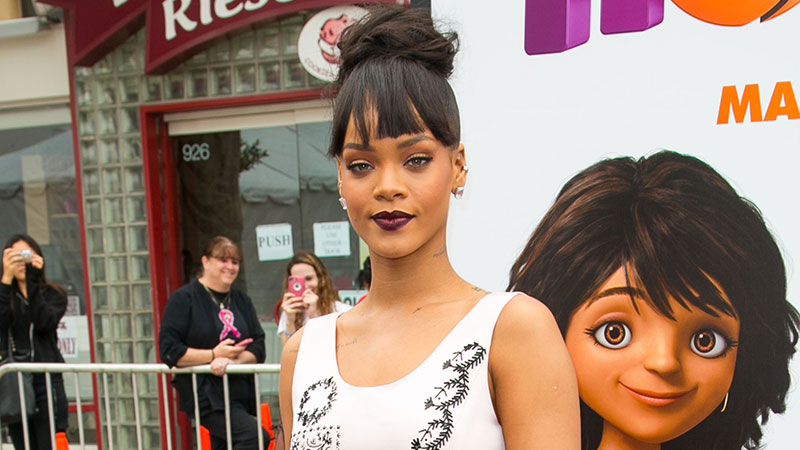 Rihanna red carpet