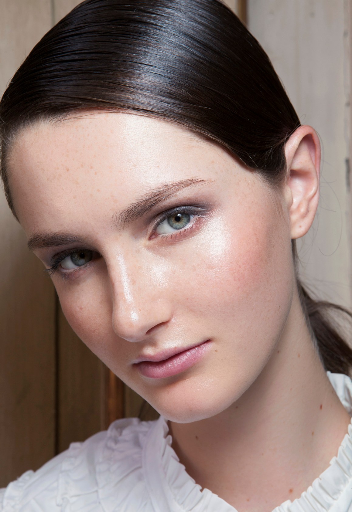 How to Combat Dehydrated Summer Skin