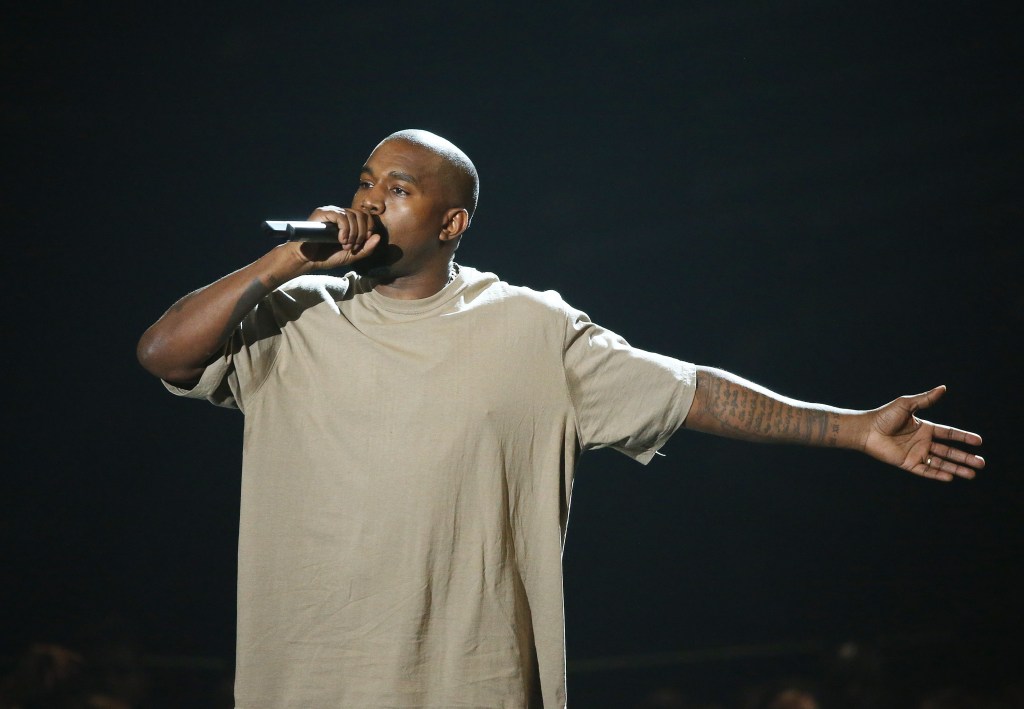 kanye west mtv vmas 2015