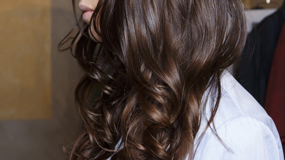 A Miracle Gel That Will Stop Your Hair from Shedding Like Crazy