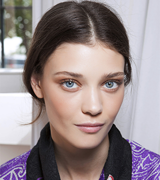 How to Wear Foundation If You Hate Foundation