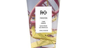 How R+Co Trophy Spray Gives Me Perfect Hair