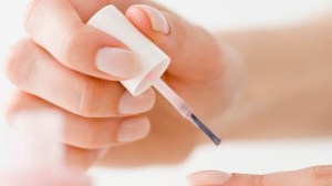 The Benefits of Oil-Based Skin Products: Which One is Right You?