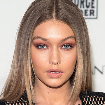Gigi Hadid Makes the Case for Pink Eyeshadow