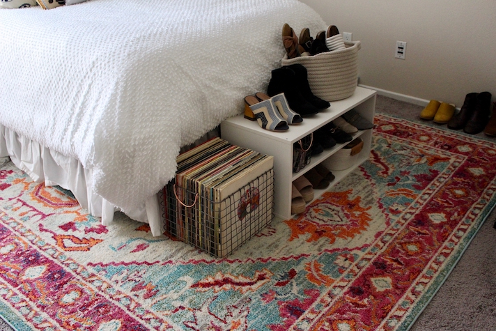 STYLECASTER | Small Bedroom Decorating Tips