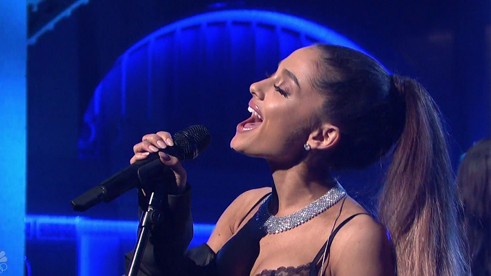 Ariana Grande Ponytail