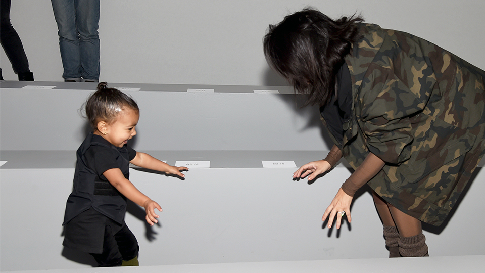 Baby North West Tries on Kylie Lip Kits (PHOTOS)
