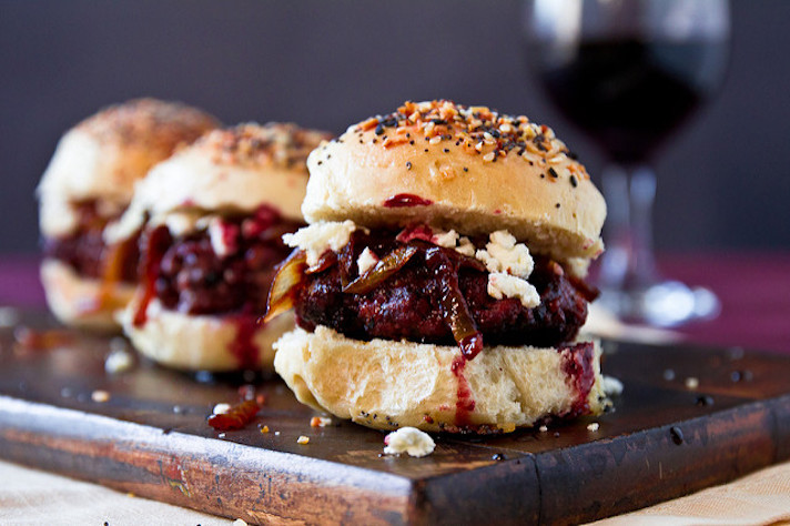 STYLECASTER | 25 Festive Recipes That Will Impress Your Friends on New Year’s Eve | Port Sliders with Goat Cheese and Caramelized Onions