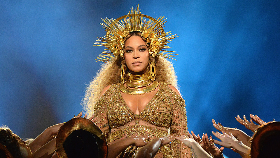 Beyonce Has A Secret Snapchat Handle!