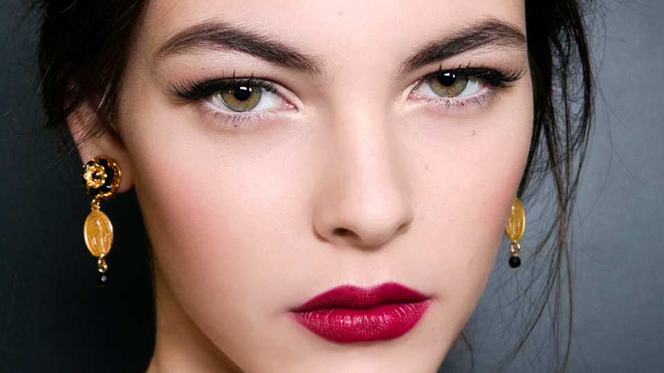 Bella Hadid Just Got Long Hair Extension Braids