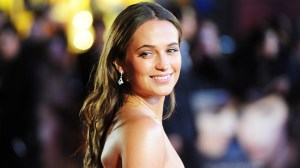 Alicia Vikander Body-Shamed for Her 'Small Boobs'