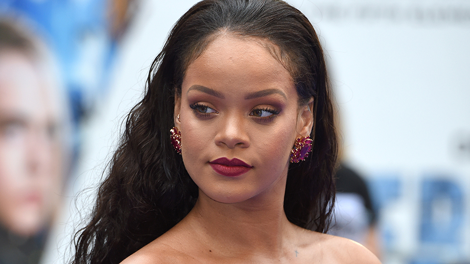 Rihanna Shuts Down Fat-Shamers on Instagram