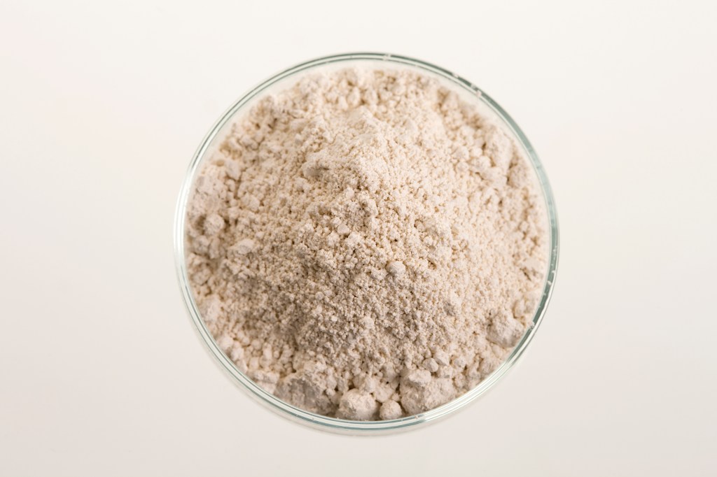Cosmetic clay for spa treatments