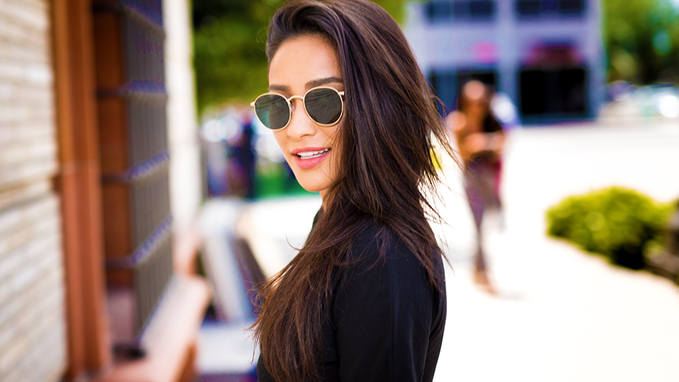 Shay Mitchell's New Line, BÉIS, Is Full of Travel Must-Haves
