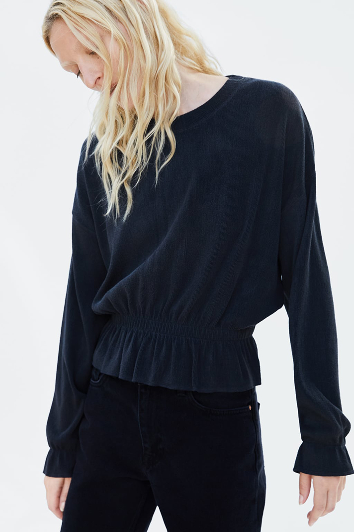 STYLECASTER | Your 2019 Fashion Forecast: Ruffles Are Back in a Big, Big Way