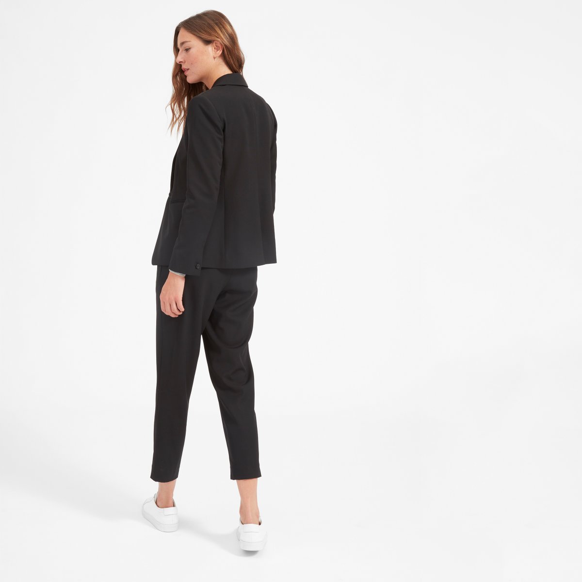 STYLECASTER | Power Suits Are 2019's Favorite Way to Dress Up