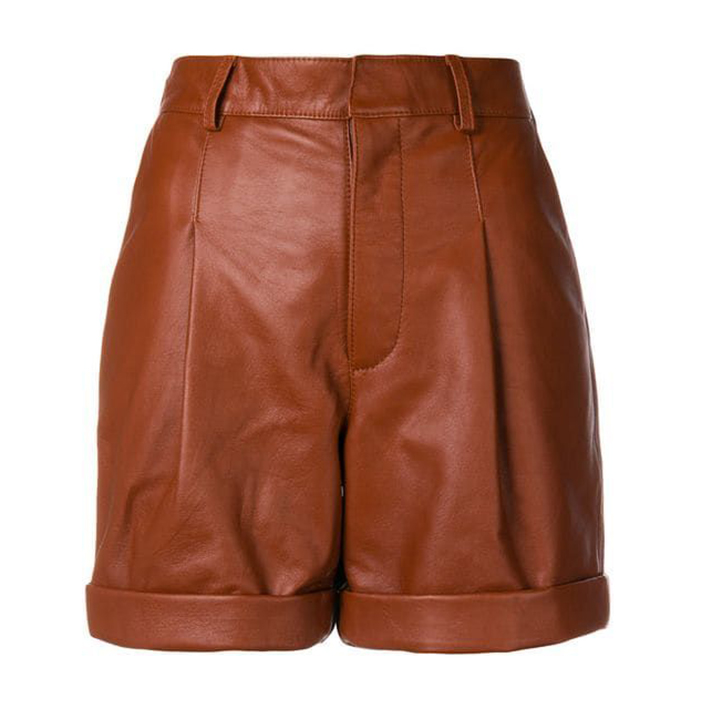 STYLECASTER | Don't Knock Winter Shorts Until You've Tried 'Em