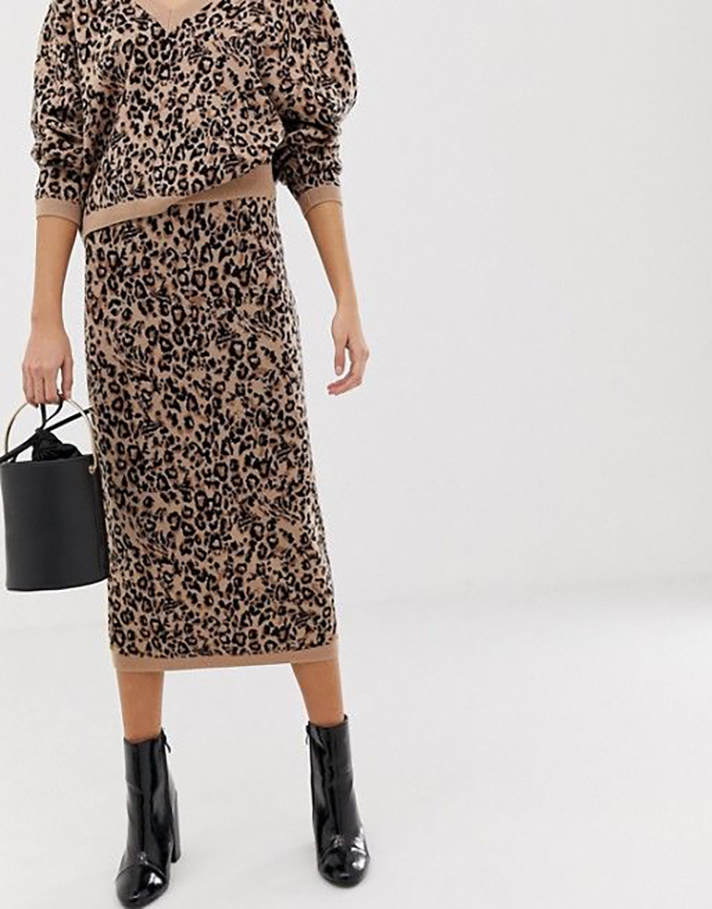 STYLECASTER | Chic Winter Skirts to Cozy Up in, ASAP