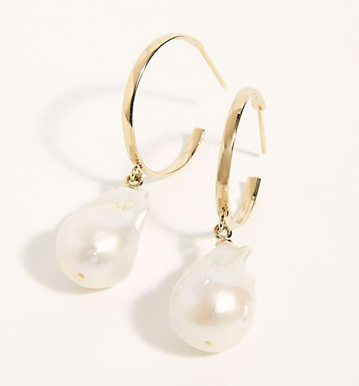 STYLECASTER | Unique Pearl Jewelry to Shop, Because April