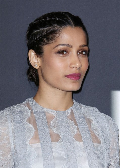 round-face-hairstyles-freida-pinto