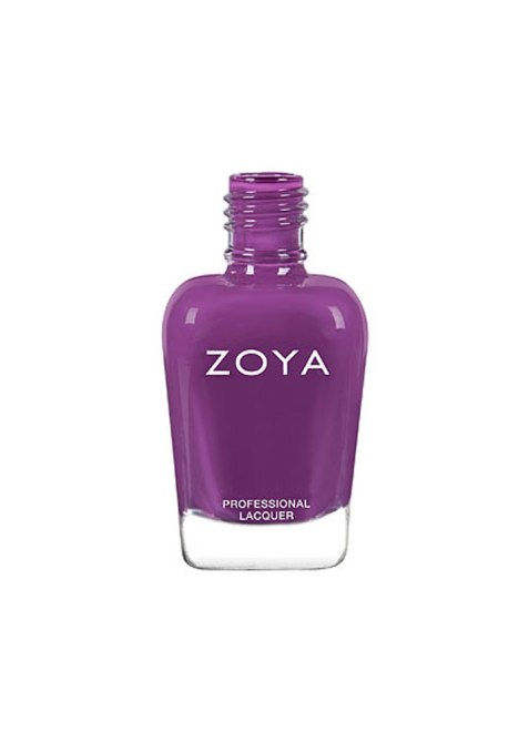 dark-nail-polish-zoya-yvette