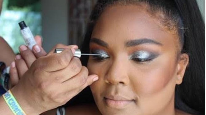 lizzo makeup