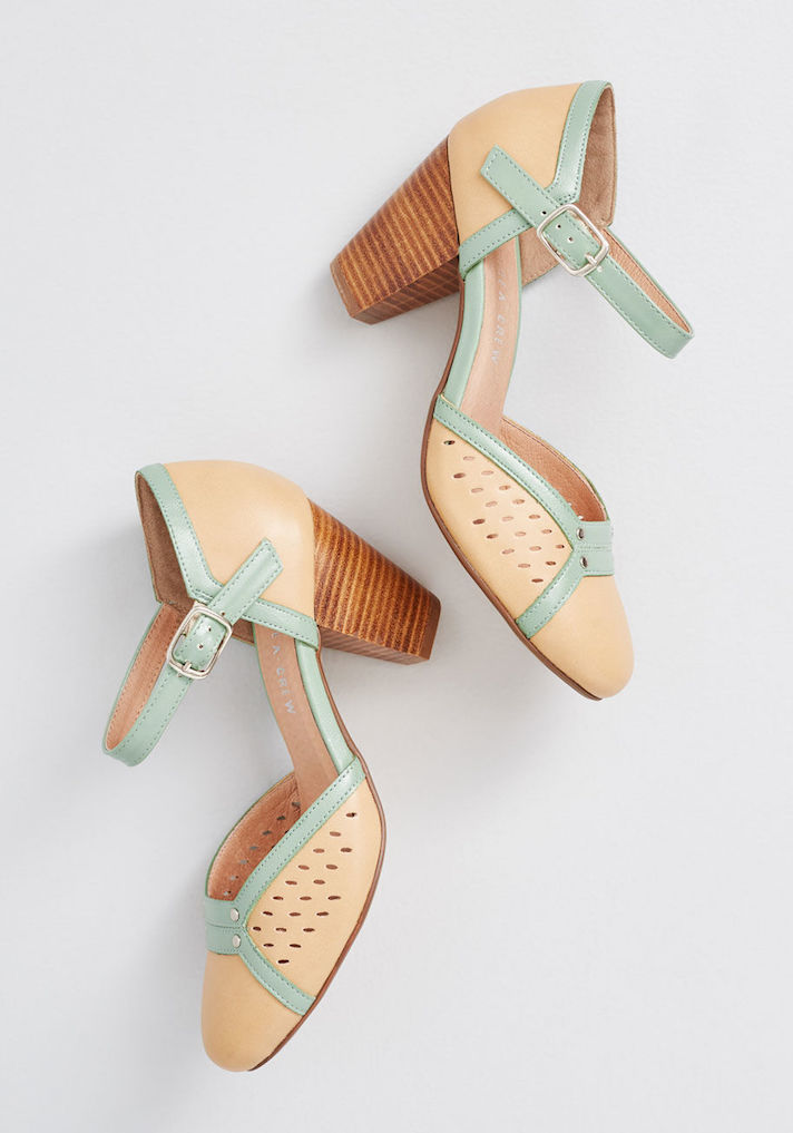 STYLECASTER | Warm-Weather Essentials to Snag on Sale at Modcloth