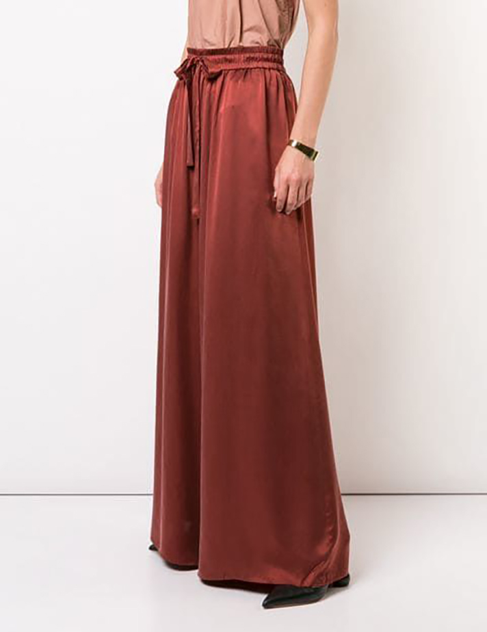 STYLECASTER | There Are So Many Sweet Deals on Spring Pants Right Now