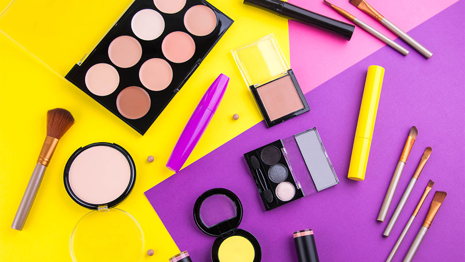 recreating-old-makeup-products