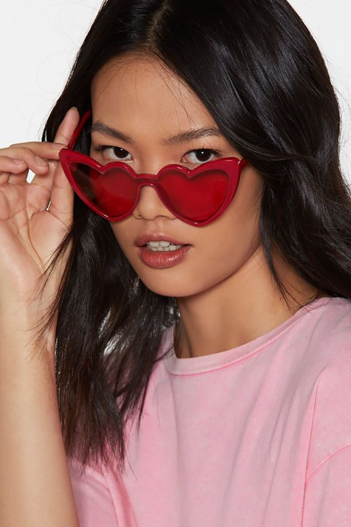 STYLECASTER | Red, White and Blue Accessories Worth Adding to Your Fourth of July Rotation