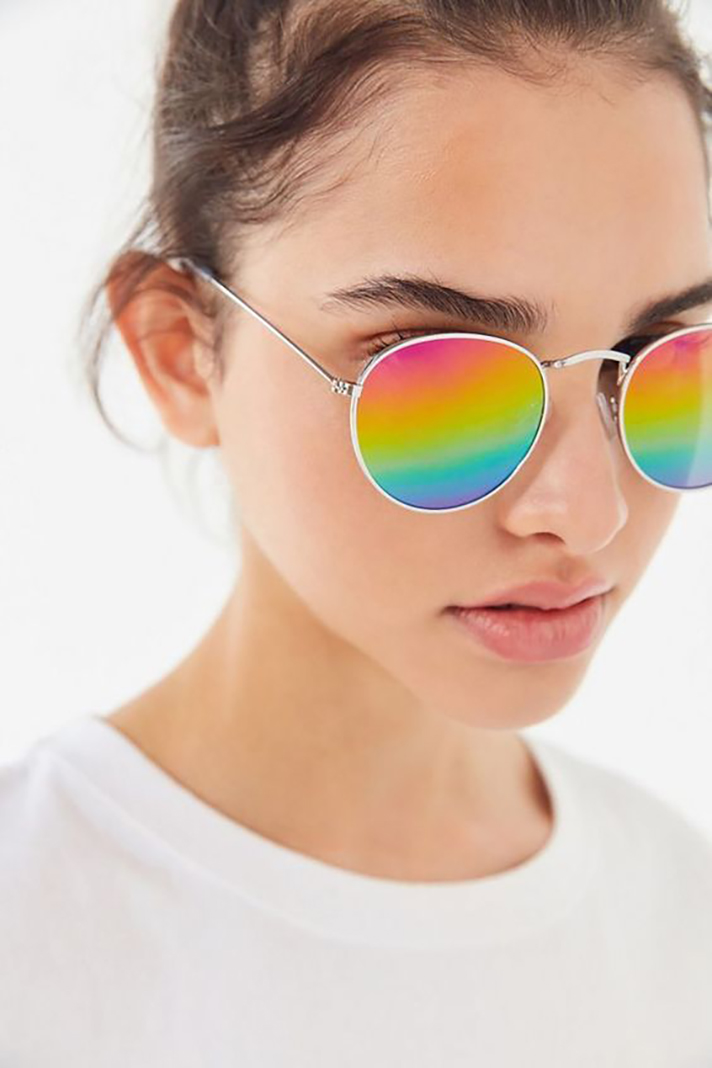 STYLECASTER | Summer Sunglasses Are the Cherry on Top of Any Seasonal Sartorial Sundae