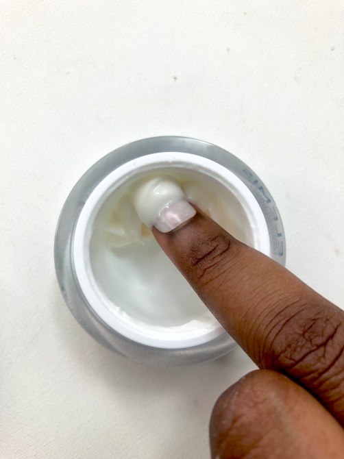 Acrylic-Nail-Hacks-Skincare