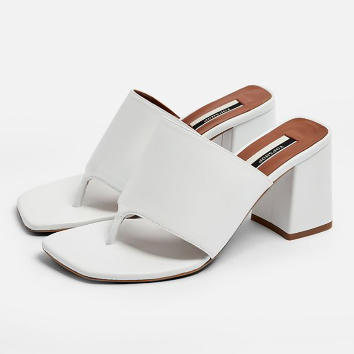 STYLECASTER | Are Flip-Flops Doomed to Be Forever Un-Cute?