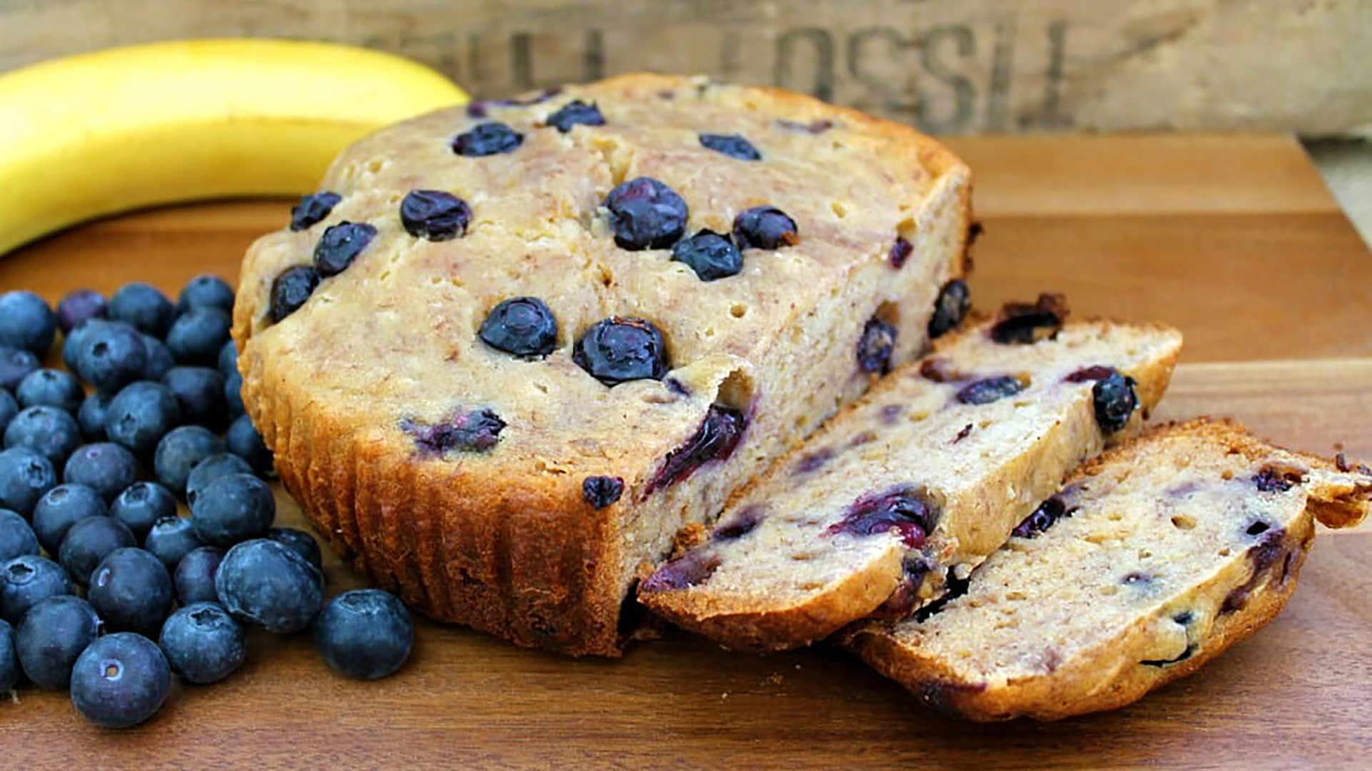 15 Slow-Cooker Queso Dip Recipes So Sexy, I Could Cry