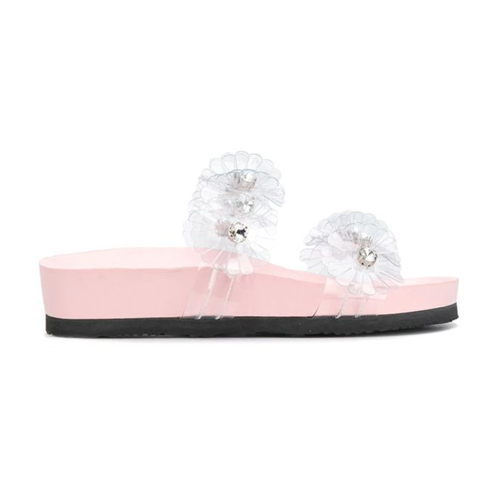 STYLECASTER | Your Everything Guide to the Cute Summer Sandals On Offer Right Now