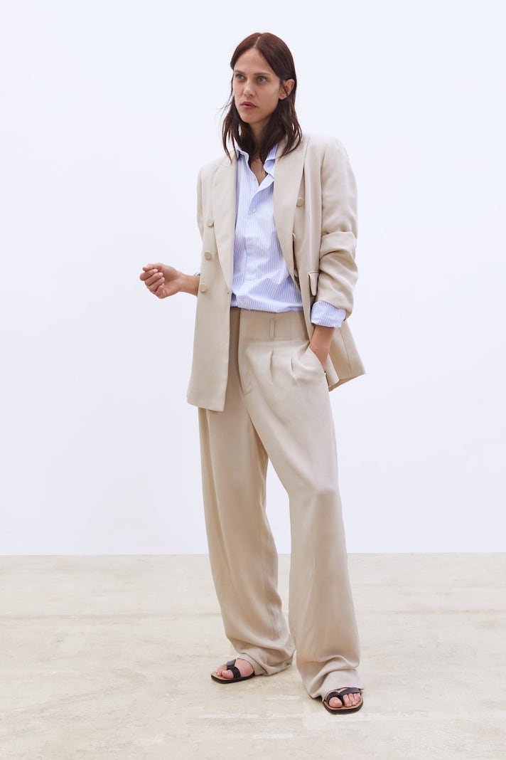 STYLECASTER | How to Steal Kourtney Kardashian's Tan Pantsuit Look