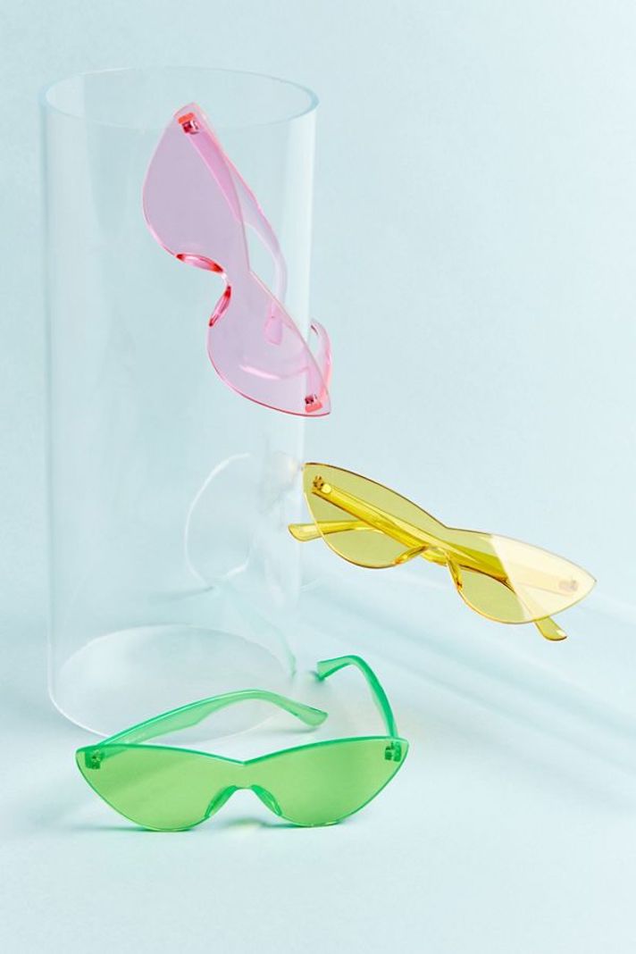 STYLECASTER | Almost All of Urban Outfitters' Sale Section Is Under $20 Right Now