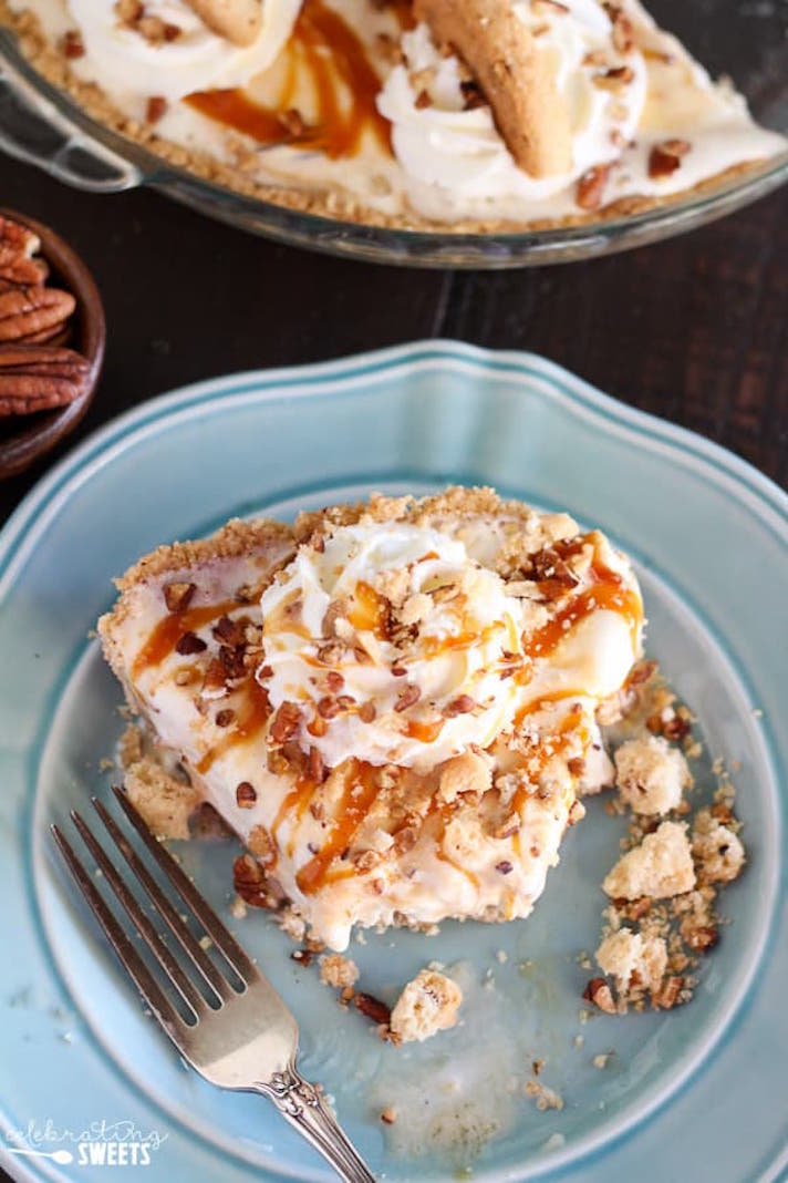 STYLECASTER | Drool-Worthy Ice Cream Cake Recipes Worth Throwing Together Before Summer Ends