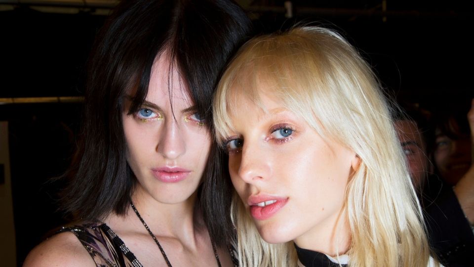 model glitter makeup