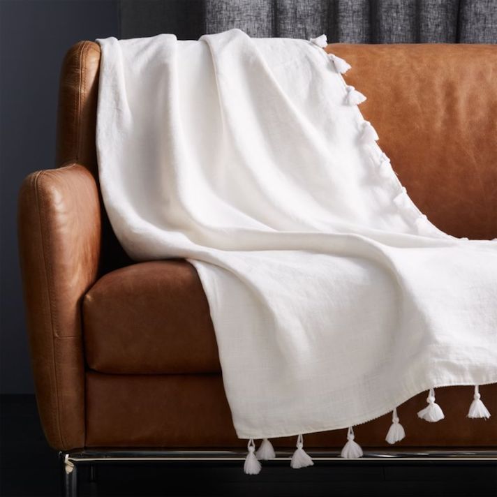 STYLECASTER | Lightweight Summer Blankets You Can Snuggle Up In Without Overheating
