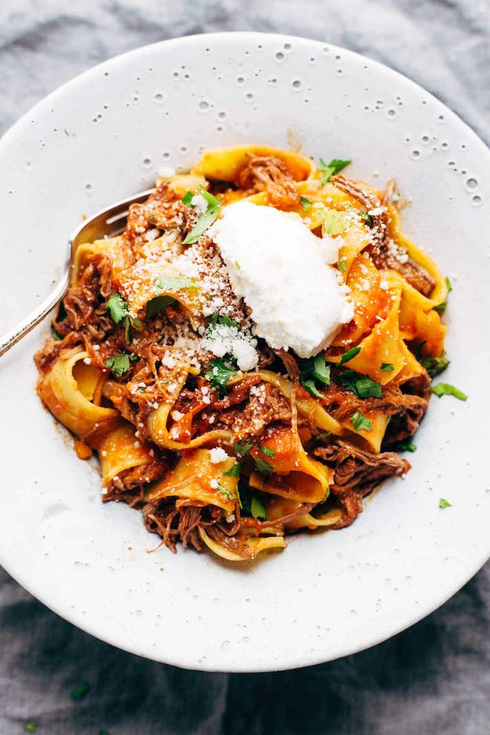 STYLECASTER | 17 Slow-Cooker Date Night Recipes That Aim To Please | Beef Ragu With Pappardelle 